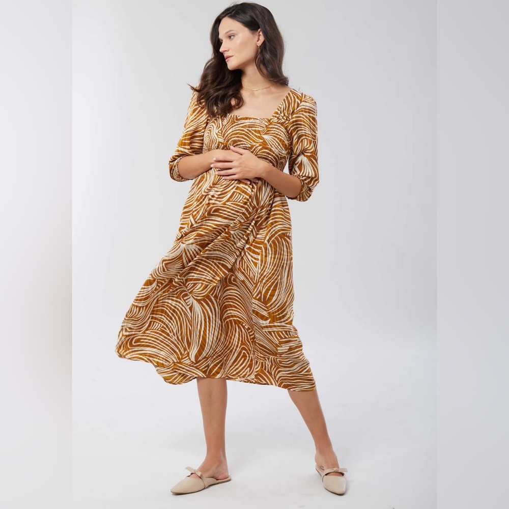 Ingrid & Isabel The Breeze 3/4 sleeve printed midi dress